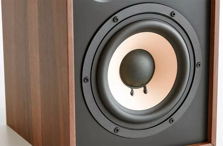 Elipson Heritage XLS 7: Compact retro speakers from France 9 Image