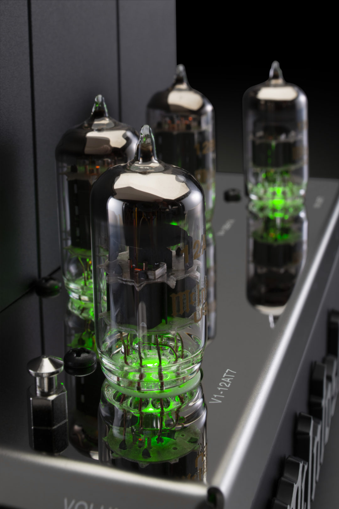 MHA200 Tubes hi res 1080x1618 1