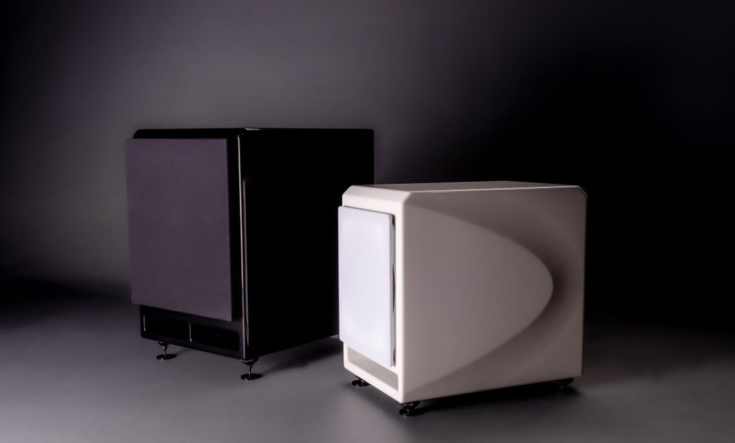 Wilson Audio LōKē: 500 watts compact subwoofer 9 Wilson Audio LoKe 1