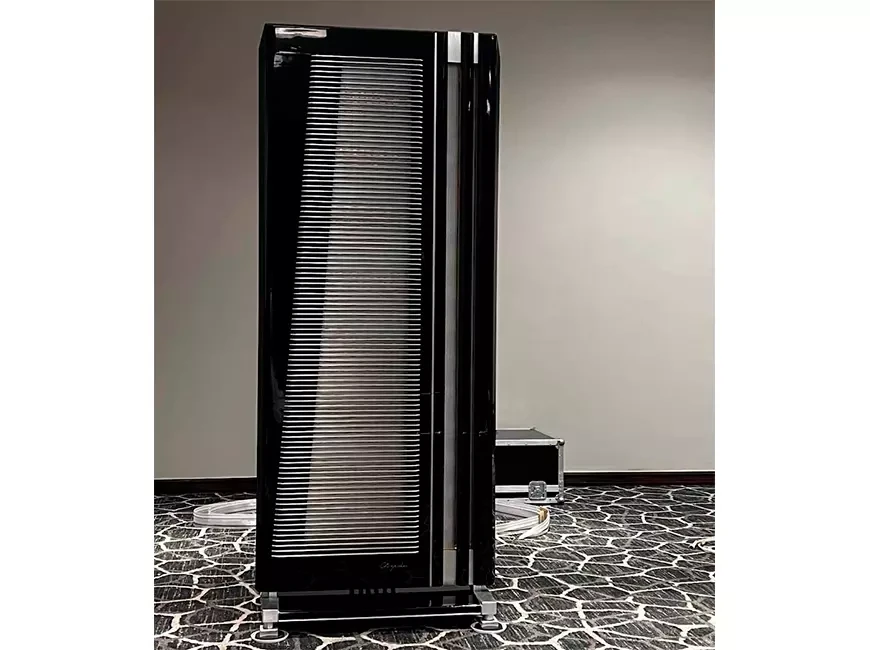 Clarisys Audio Auditorium: Full-Range Planar Speaker Systems 8 Speaker systems Clarisys Audio Auditorium