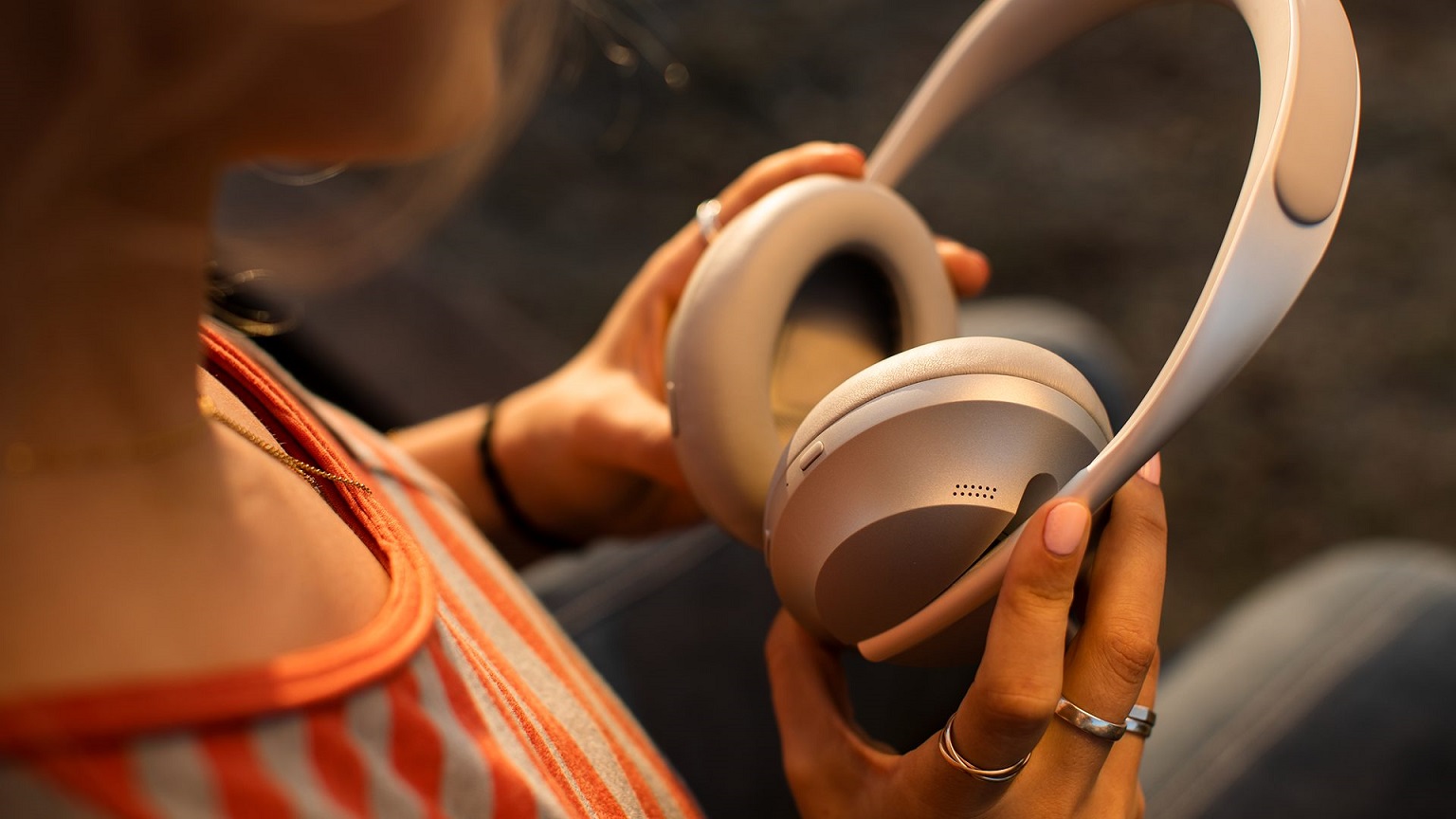 Bose Noise Canceling 700 Bose Noise Canceling 700