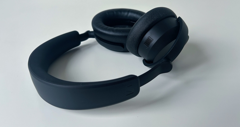 Sennheiser Accentum: Ended up buying a pair 10 Sennheiser Accentum Review