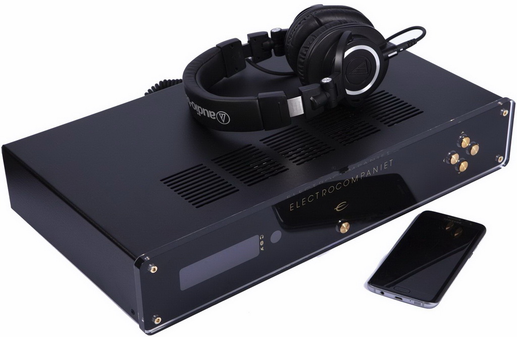 ECI80D-headphones1000x666_1080x.jpg ECI80D-headphones1000x666_1080x.jpg