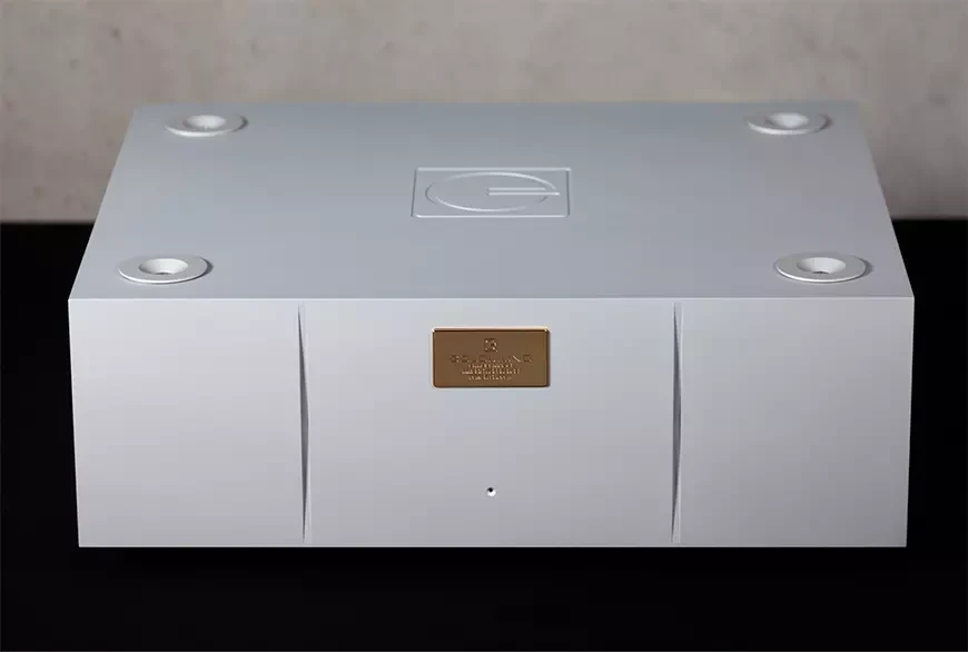 Goldmund Mimesis Reference: The ultimate preamplifier from Switzerland 9 Goldmund Mimesis Reference Preamplifier
