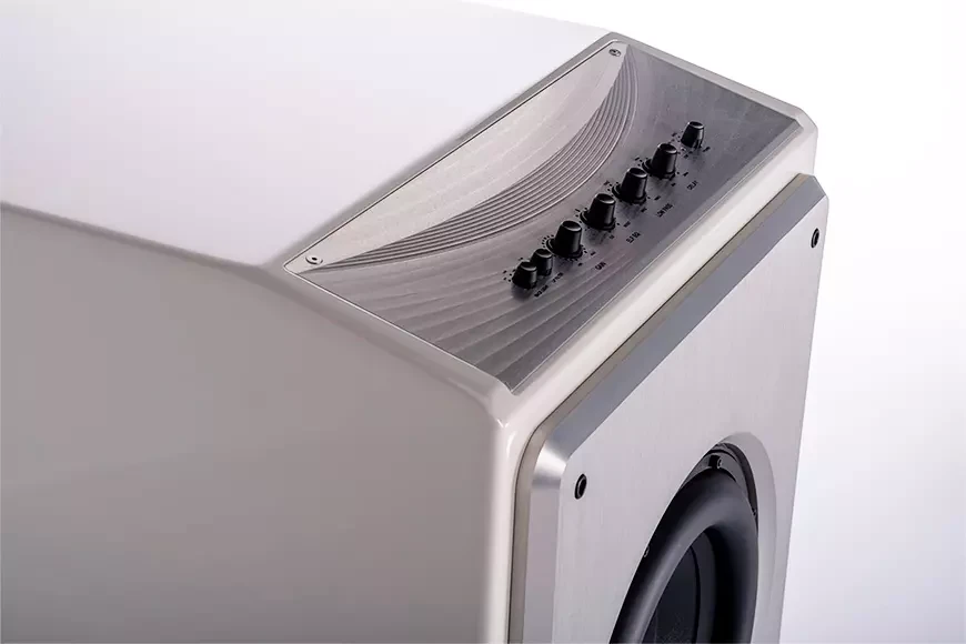 Wilson Audio Submerge: 1.6 kW active subwoofer 9 Wilson Audio Submerge active subwoofer
