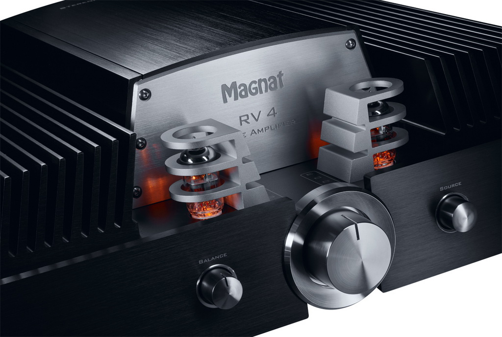 Magnat RV 4 54.jpg Magnat RV 4 54.jpg