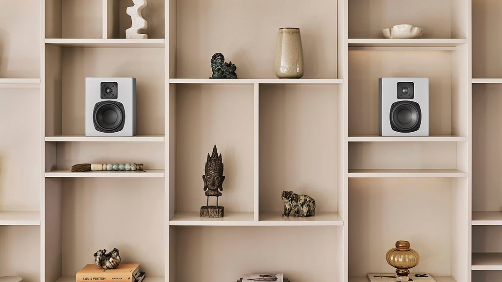 M&K Sound introduces the D Series compact home loudspeakers 10 20221103125929 mksound location 181022 0362 kopi frontweb