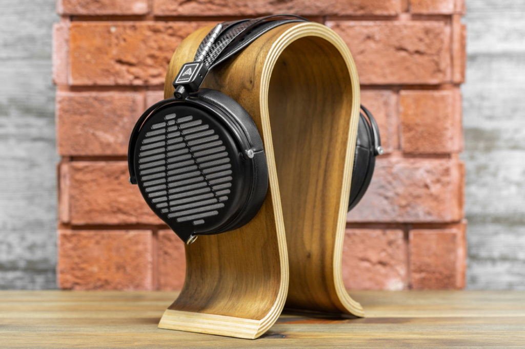 lcd 4 2.jpg lcd 4 2.jpg