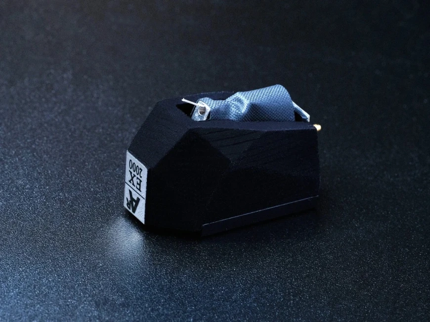 Best phono cartridges: The audiophile choice 16 2. Analog Relax EX2000