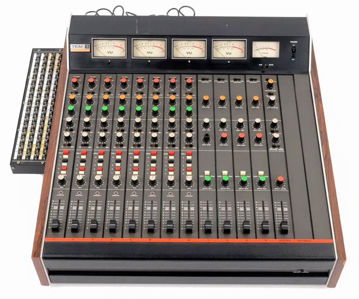 TEAC MODEL 5 1975.jpg TEAC MODEL 5 1975.jpg