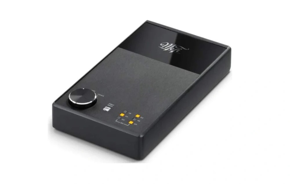 MoFi StudioDAC: The Company's first DAC unveiled 8 MoFi StudioDAC