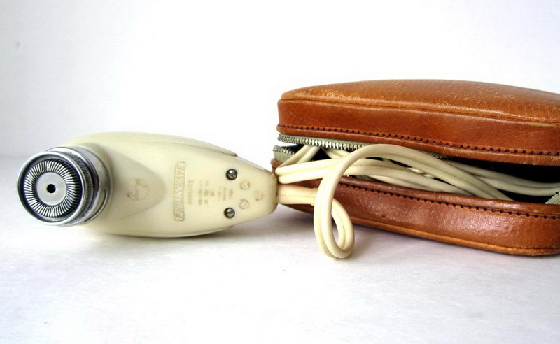 VTG 50s Philips Philishave Electric Shaver 7735.jpg VTG 50s Philips Philishave Electric Shaver 7735.jpg