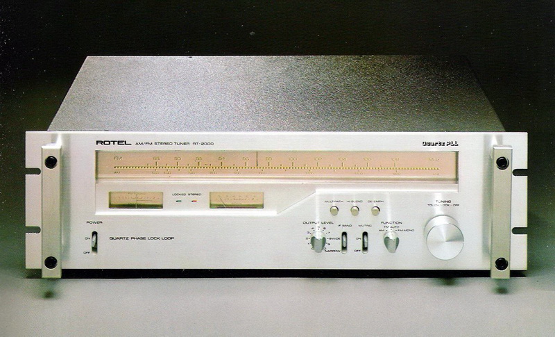 Rotel rt 2000.jpg Rotel rt 2000.jpg