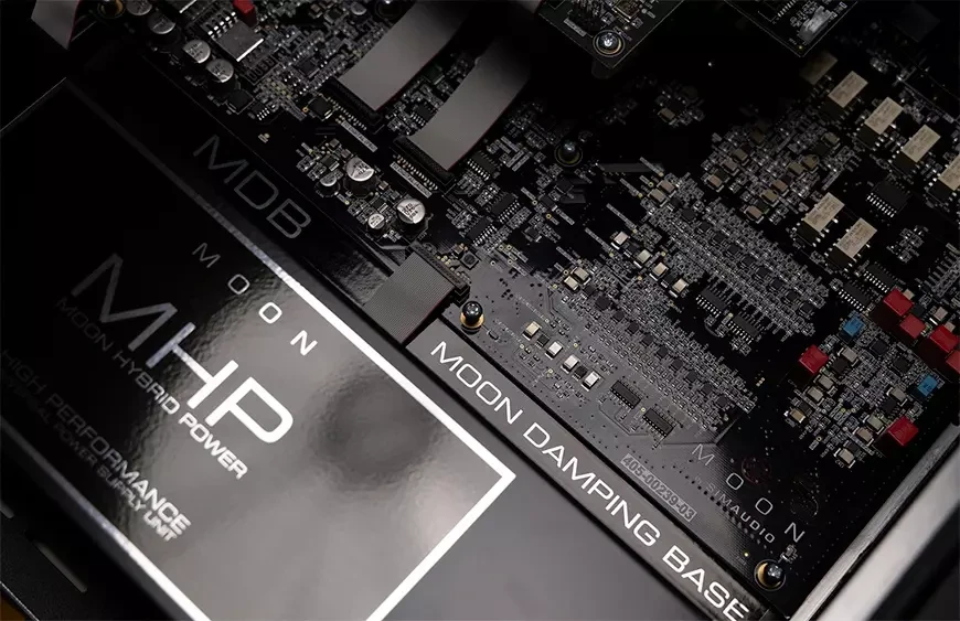 Simaudio Moon 891: Probably the best Network Player / Preamplifier in 2024 9 MOON 891 Network Player/Preamplifier