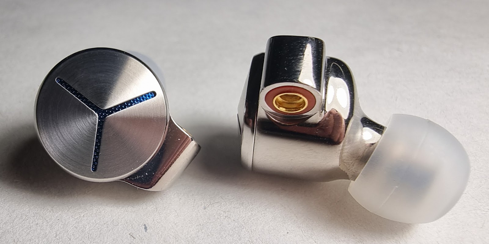 FiiO FA7s: High-quality headphones with a futuristic touch 14 B EieeYMK7X3pEWdpMsE7cjLiafKfnLQdVKdfIf5h Ts0NeEO vH2xZd