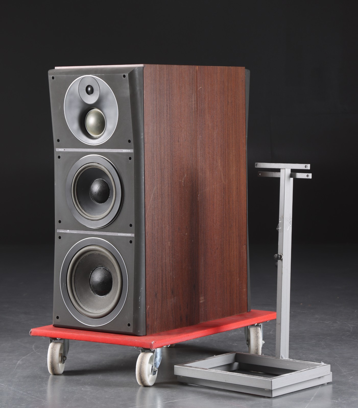 The Best Bang & Olufsen Models from the 80s 11 BeoVox MS150