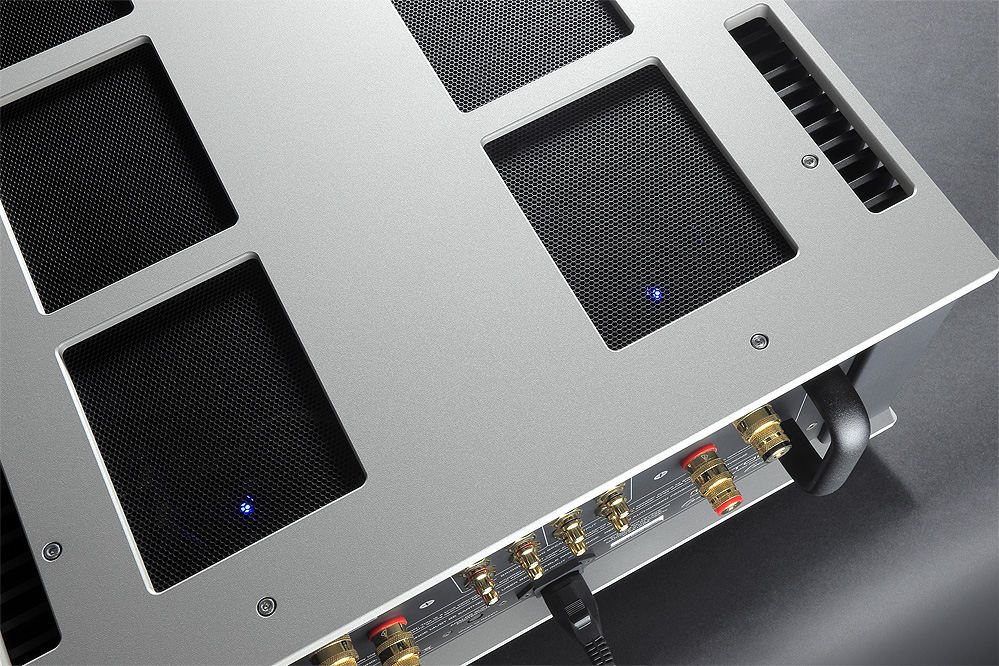 Marton Opusculum Omni V1.0: Designed to function as three independent devices 9 20240403163024 2024 04