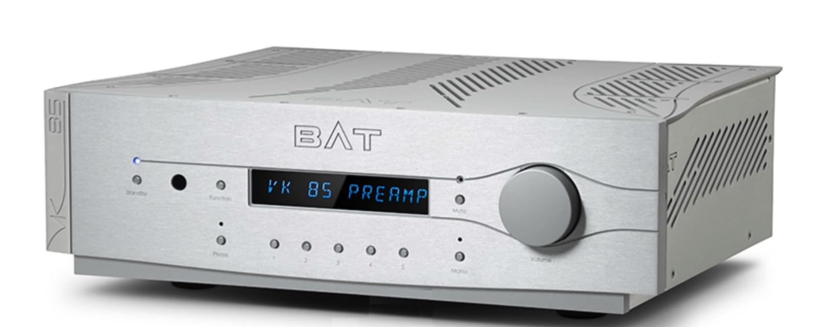 BAT introduces the VK-85 preamplifier and REX 300 power amplifier on Axpona 13 20240409211910 2024 04