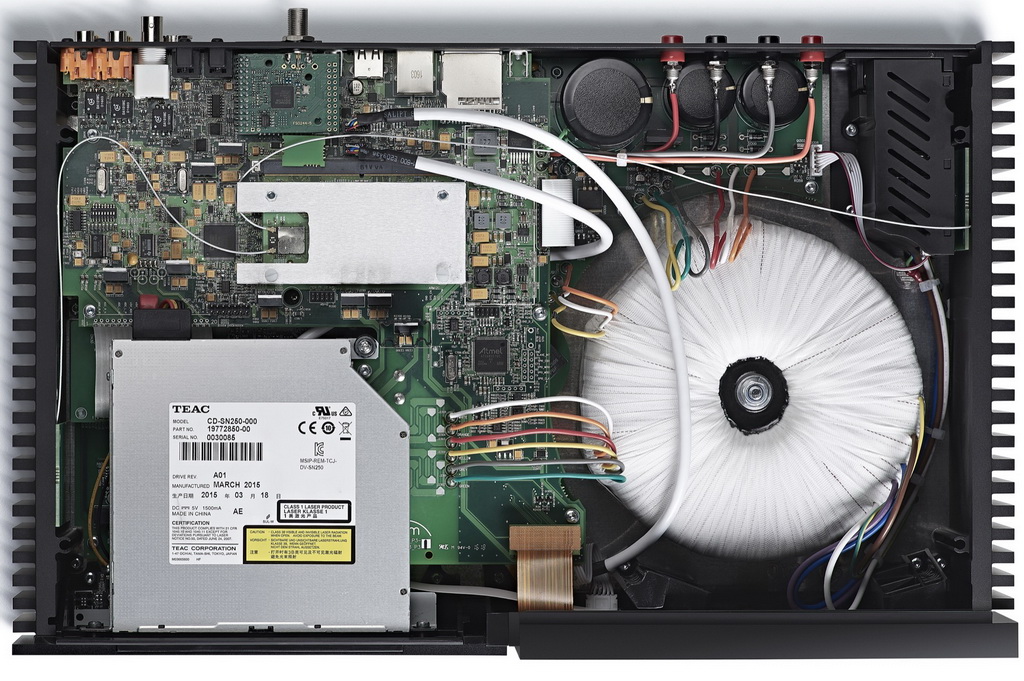 Naim Uniti Star 3.jpg Naim Uniti Star 3.jpg