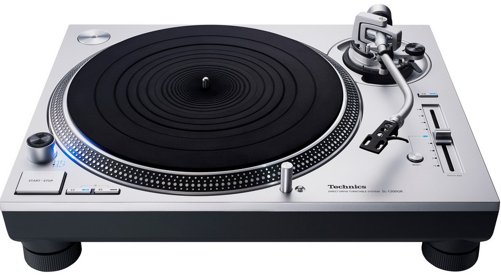 Technics SL-1200GR 1.jpg Technics SL-1200GR 1.jpg