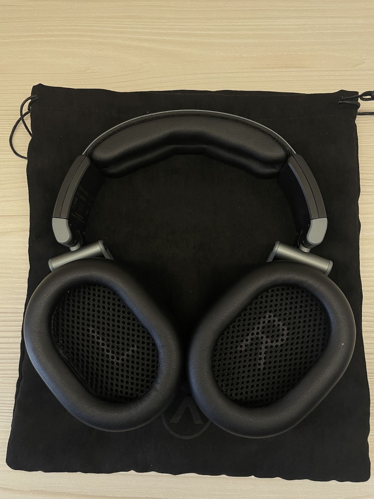 Austrian Audio HI-X55: Made by professionals 10 oLcw9RtRuVWwcH vhSmbYLy6LXLx7VOKlrfqznIjf8nLY esZRgBxBWVByu3uAsoXmNJgJSOwB3qWyGzuTwE