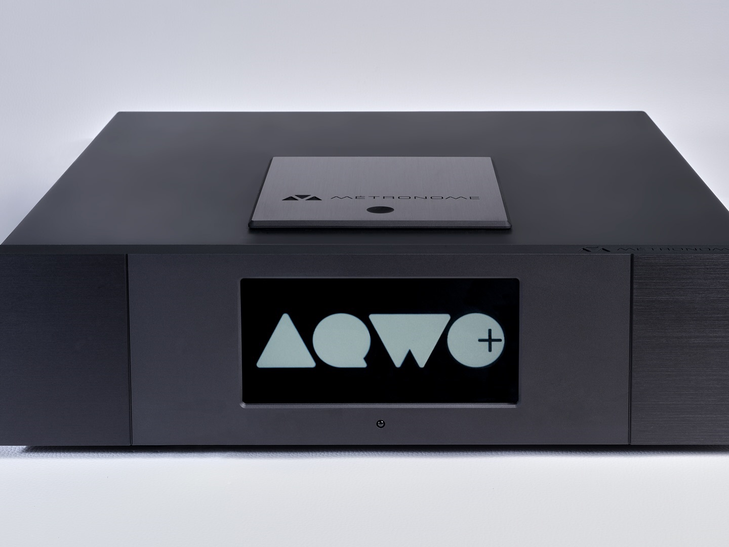 Métronome unveils AQWO 2+ CD drive, streamer and DAC combined 9 20240530222859 2024 05