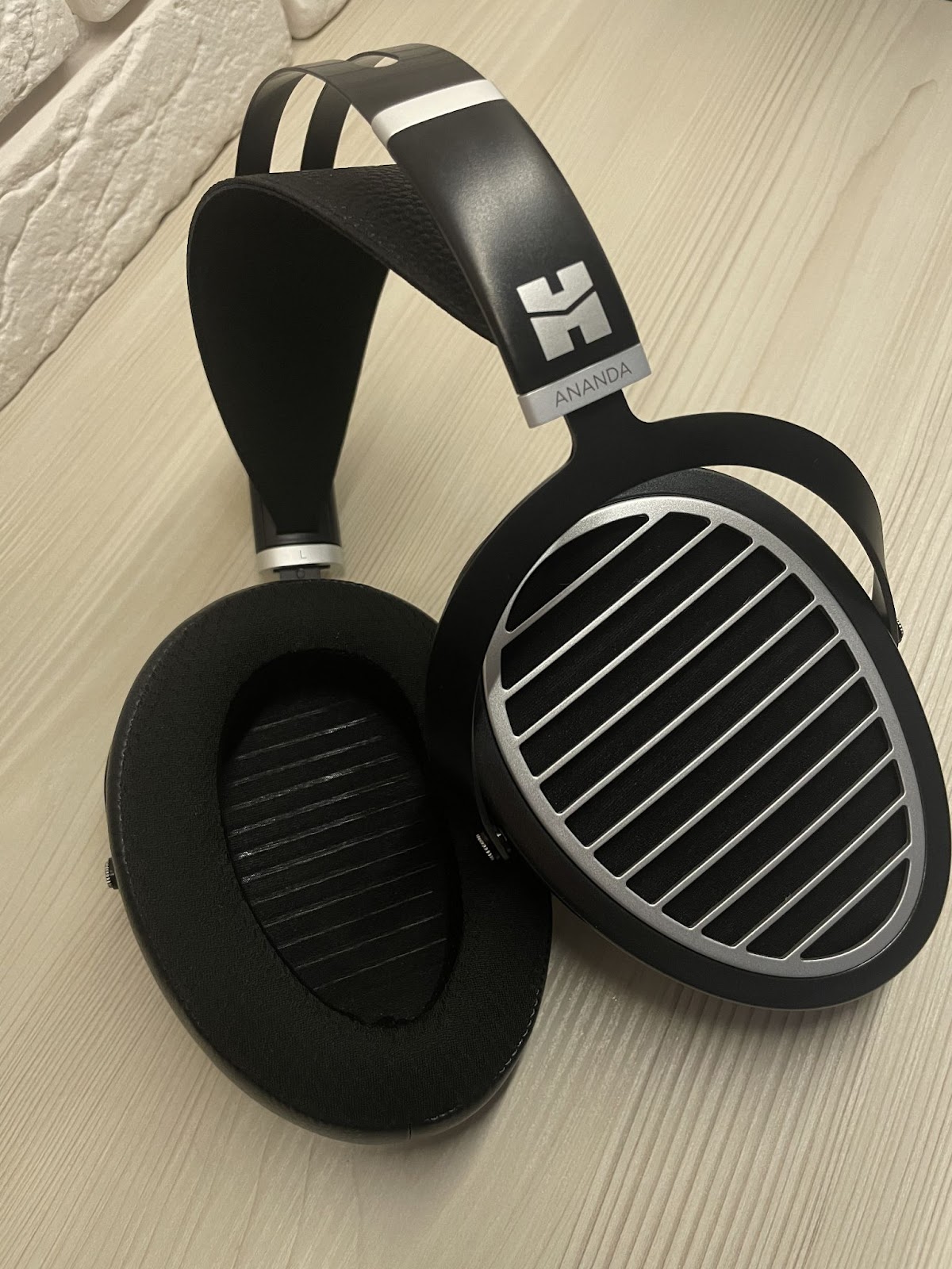 HiFiman Ananda: Lightweight headphones with exceptional sound 14 Rmh79ZOmWiJ40JSj4D4InDyHnErSHO3Ro7Y L6hAlVWucXwdQ
