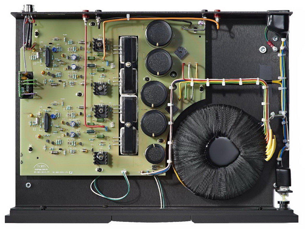 Naim NAP 200 6.jpg Naim NAP 200 6.jpg