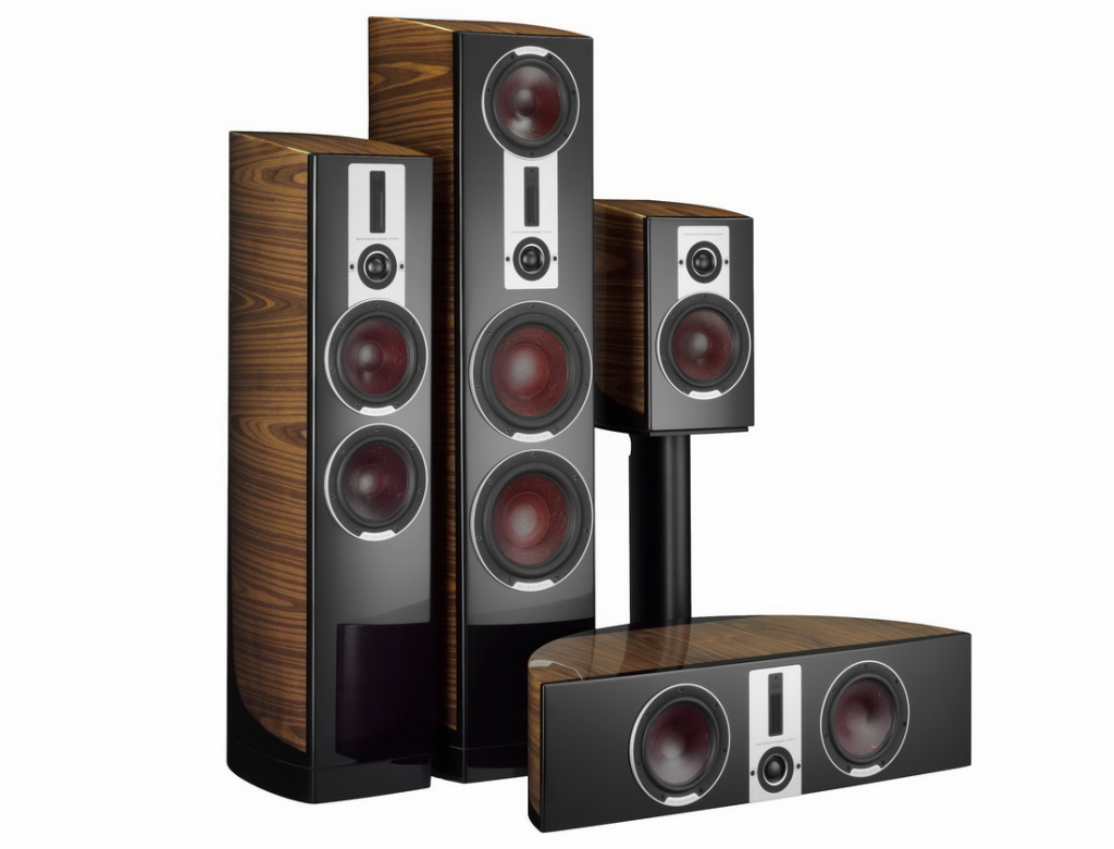 EPICON-family-walnut-stand.jpg EPICON-family-walnut-stand.jpg