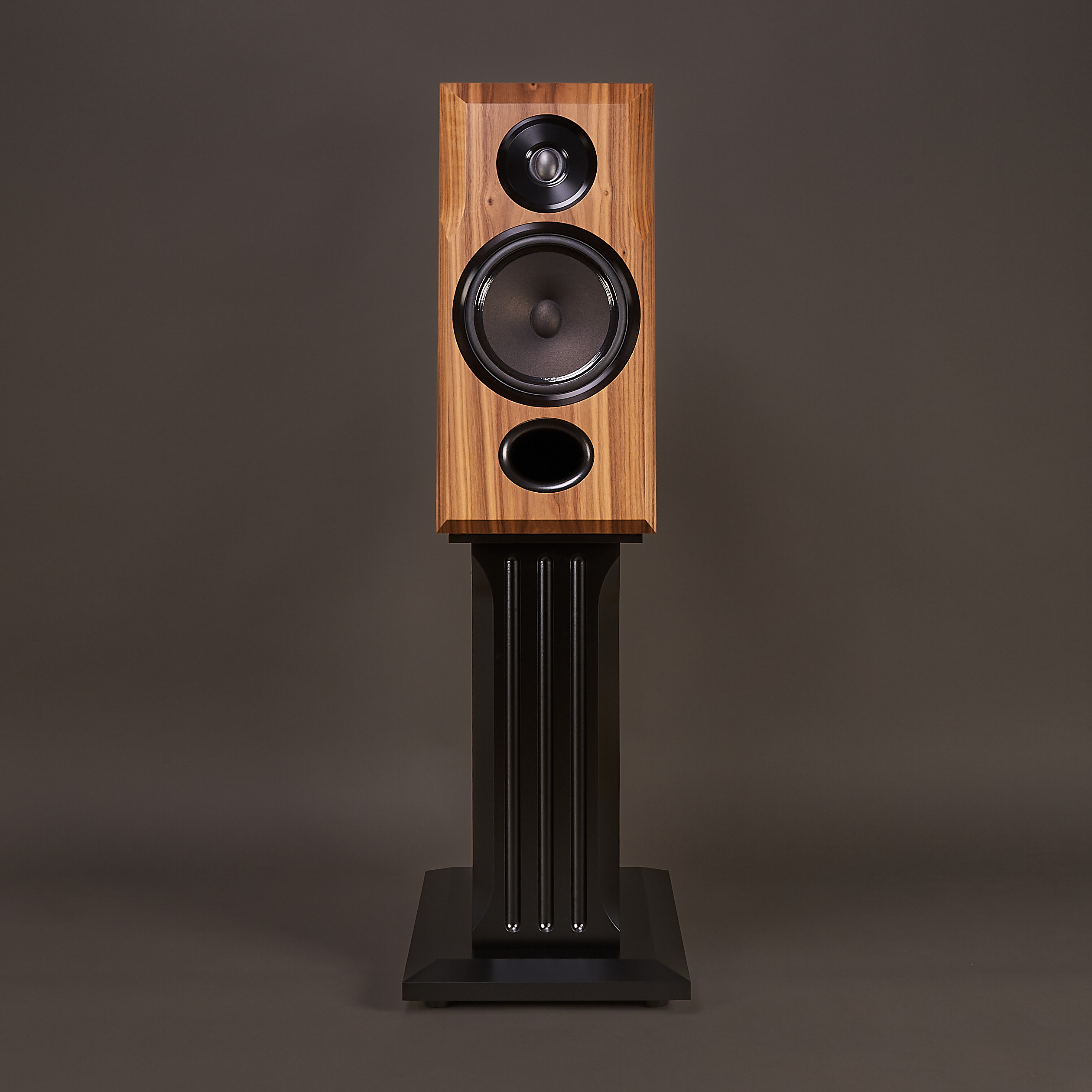 Xavian Medea: Two-way speaker with a bass reflex housing 10 20240822080215 2024 08