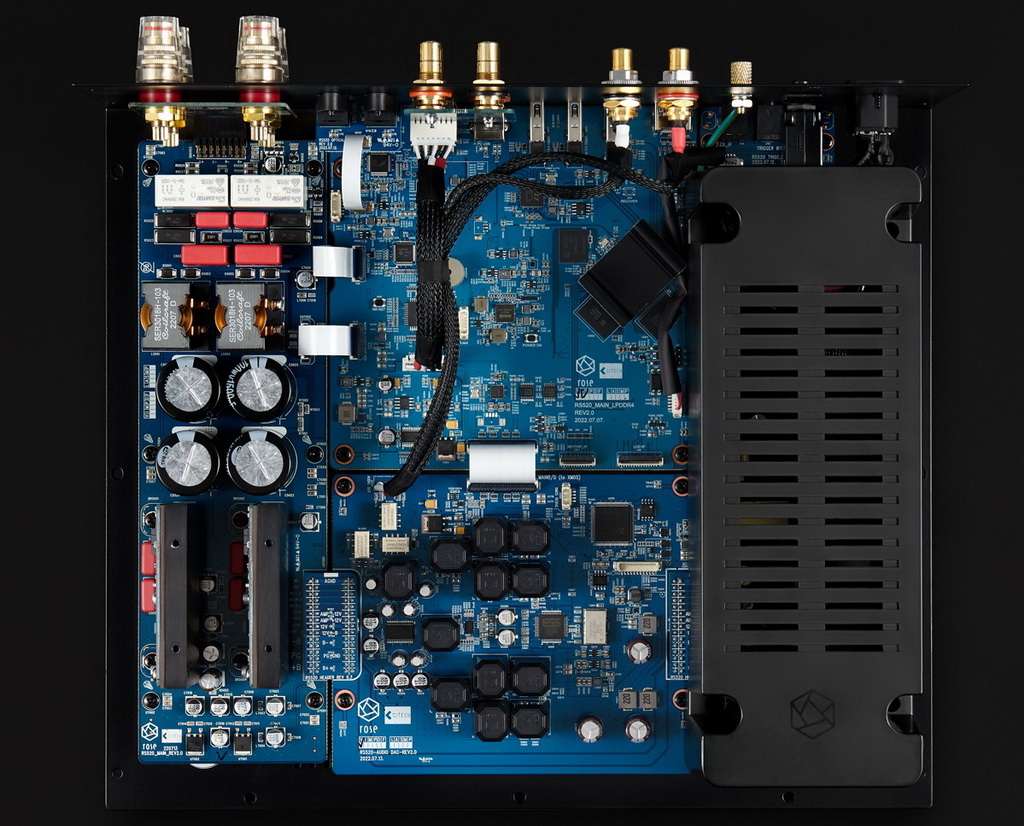 HiFi-Rose-RS520-inner.jpg HiFi-Rose-RS520-inner.jpg