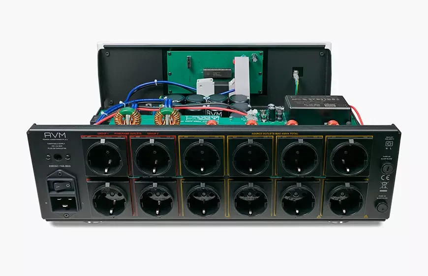 AVM PC 3.3 and PC 5.3: Power conditioners for audio equipment 10 Power Conditioner AVM PC 5.3
