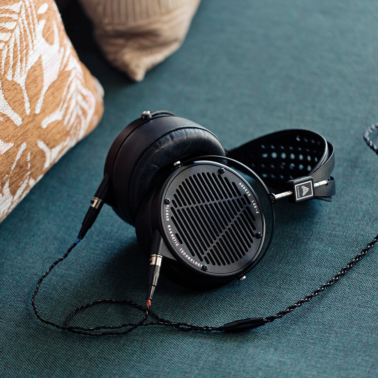 Audeze LCD-X: Exceptional headphones for the discerning audiophile 10 Audeze LCD-X