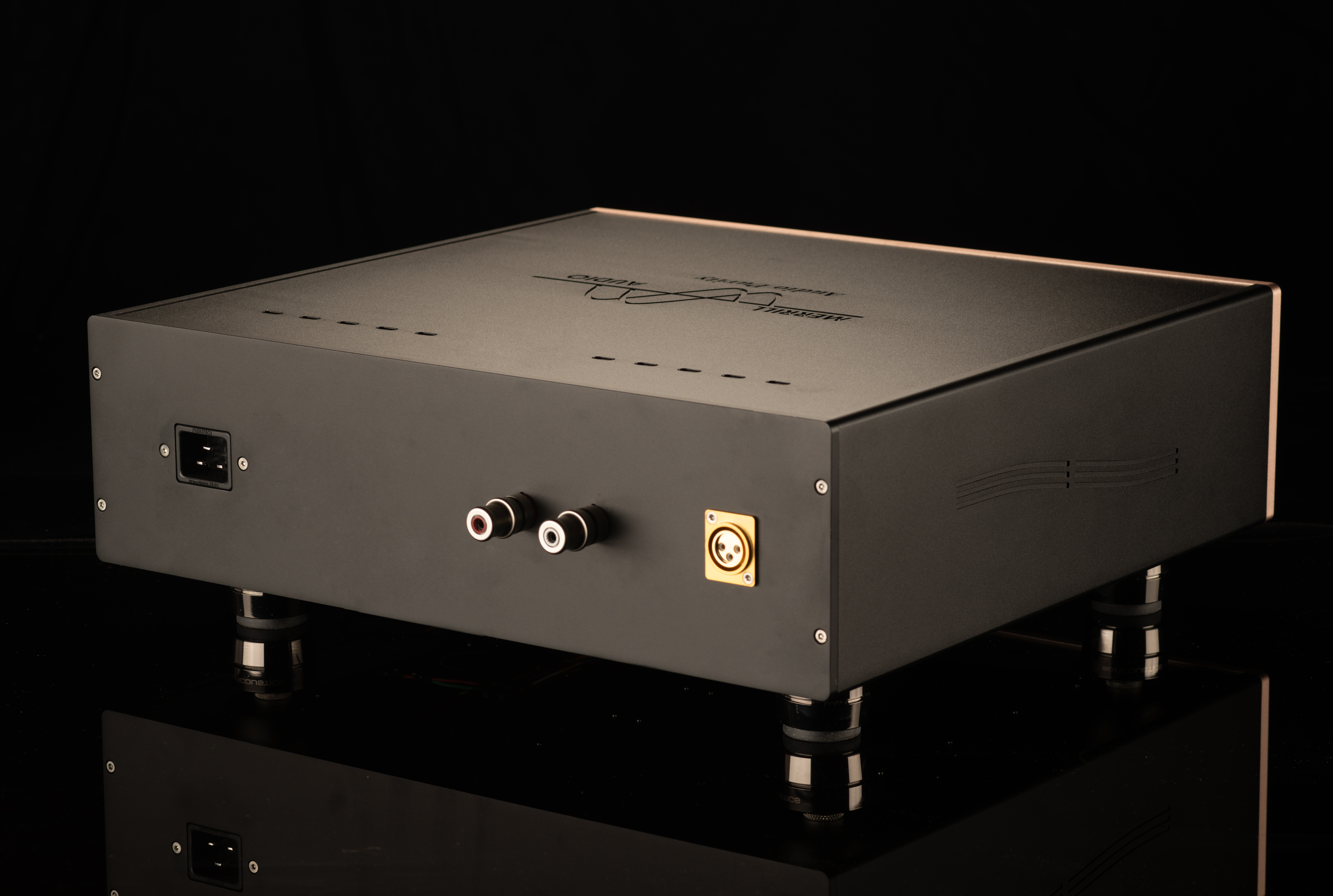 Merrill Audio ELEMENT 110: Powerful monoblock with a large touch screen 9 Element 110 003 1