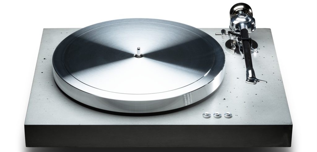EAT C-Dur Concrete: Concrete pickup for rock-solid rotation 9 The new turntable impresses with its unique concrete chassis