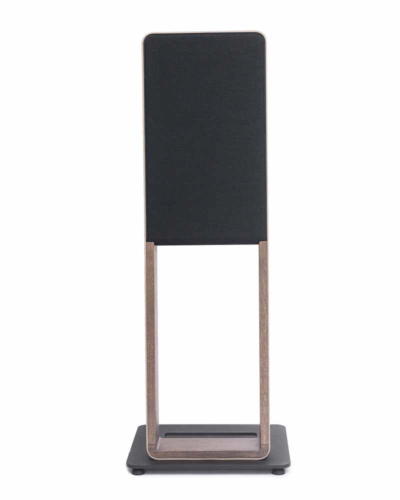 Silent Pound Bloom: Compact three-way speakers 11 20241017210028 2024 10