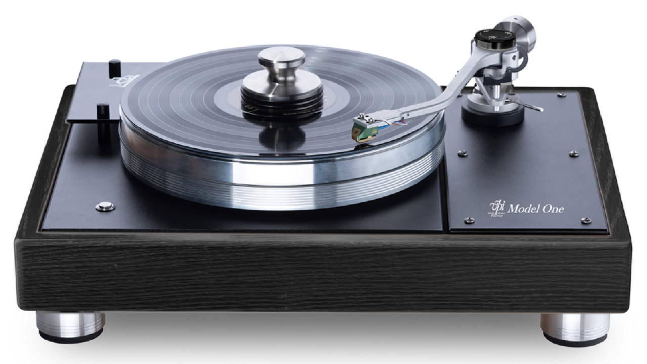 VPI Model One: Innovative turntable boasting advanced motor drive 9 20241030211413 2024 10