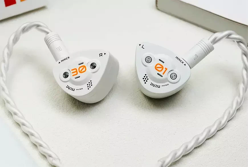 DUNU DK3001BD: In-ear hybrid headphones boasting nine emitters 8 In-ear hybrid headphones DUNU DK3001BD
