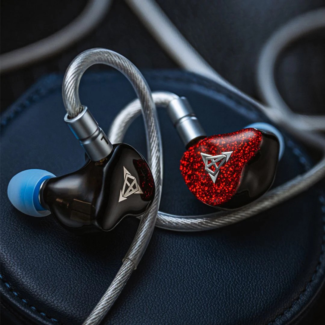 Hisenior Mega5EST Bass+: Limited Edition headphones 8 Hisenior Mega5EST Bass+ Limited Edition - 1DD+2BA+2EST In-Ear Headphones