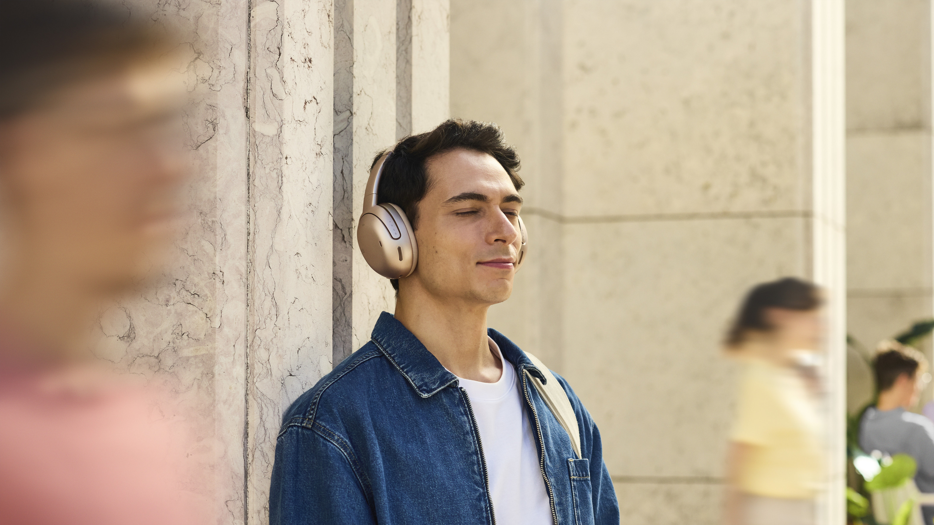 JBL Tour One M3: Wireless over-ear headphones boasting new proprietary technology 11 20250106170901 2025 01