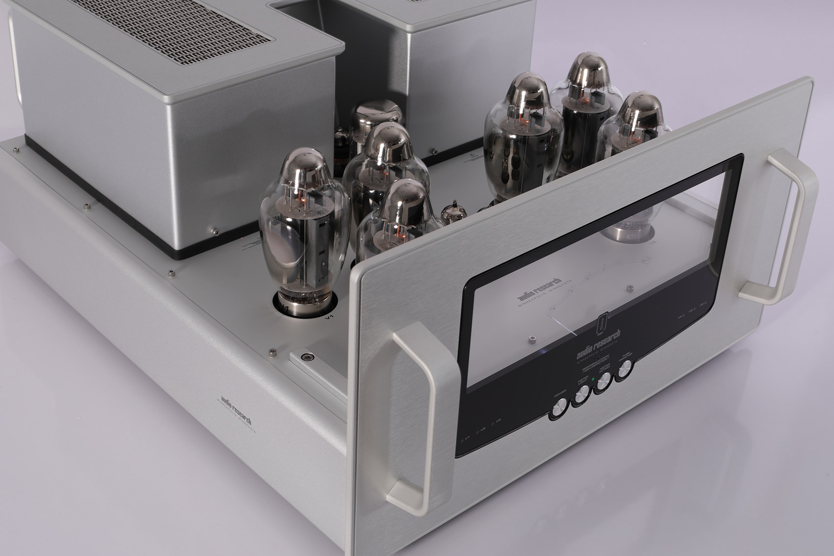 Audio Research Reference 330M: Mono power amplifier with tubes 9 Audio Research Reference 330M