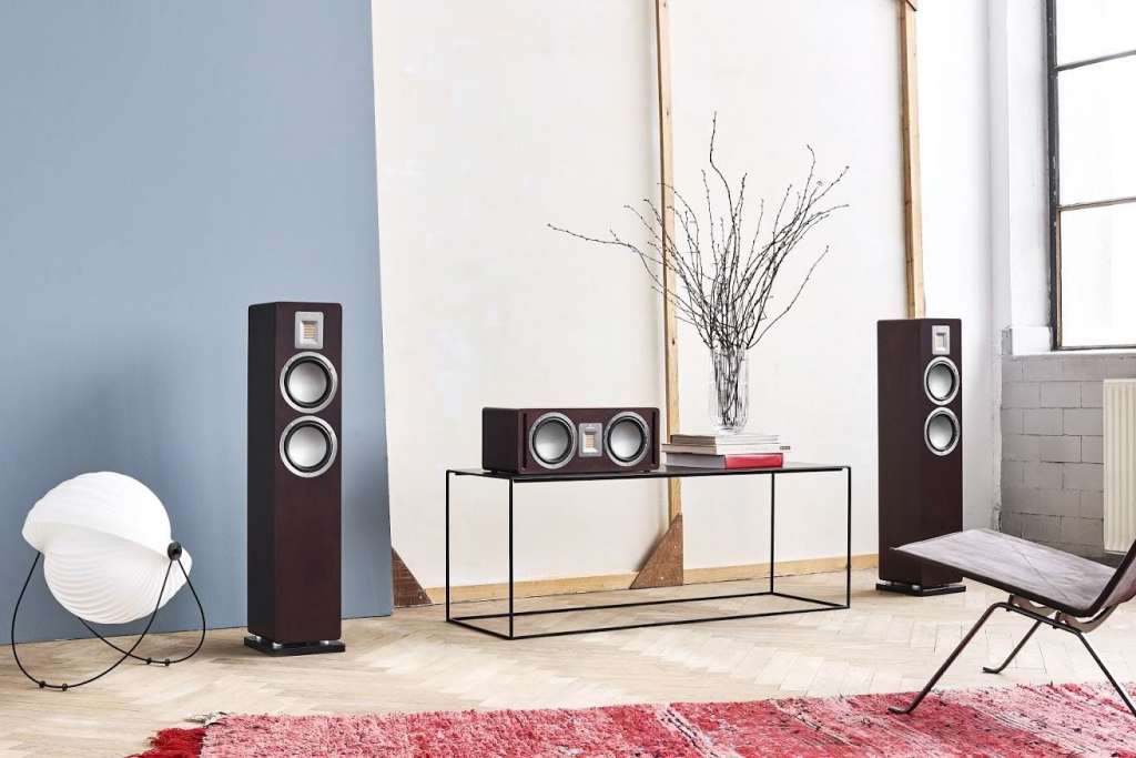 Audiovector-QR-Serie-Dark-Walnut-Hans-Audio.jpg Audiovector-QR-Serie-Dark-Walnut-Hans-Audio.jpg