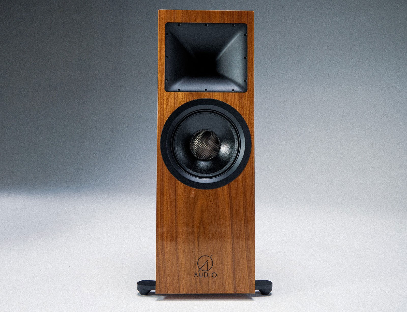 Ø Audio Unveils Icon 12 loudspeaker 9 Ø Audio Icon 12