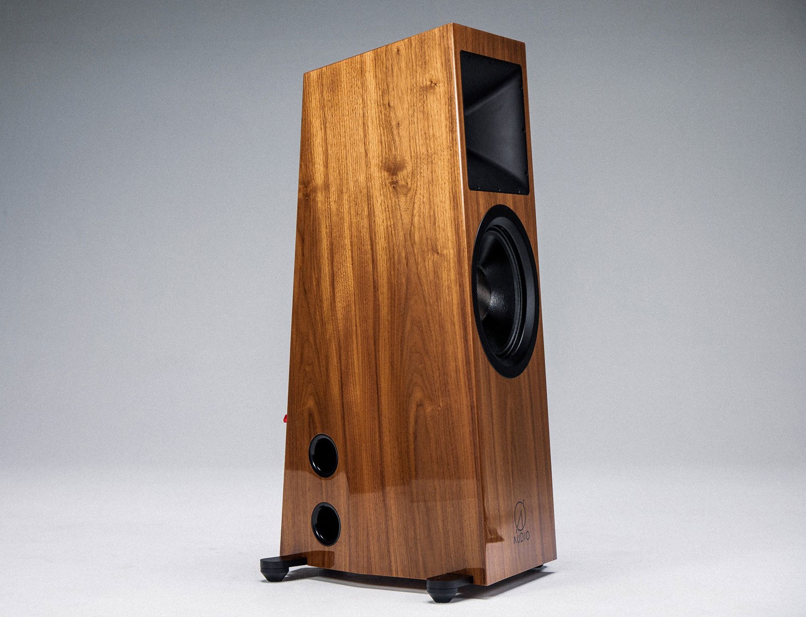 Ø Audio Unveils Icon 12 loudspeaker 8 Ø Audio Icon 12