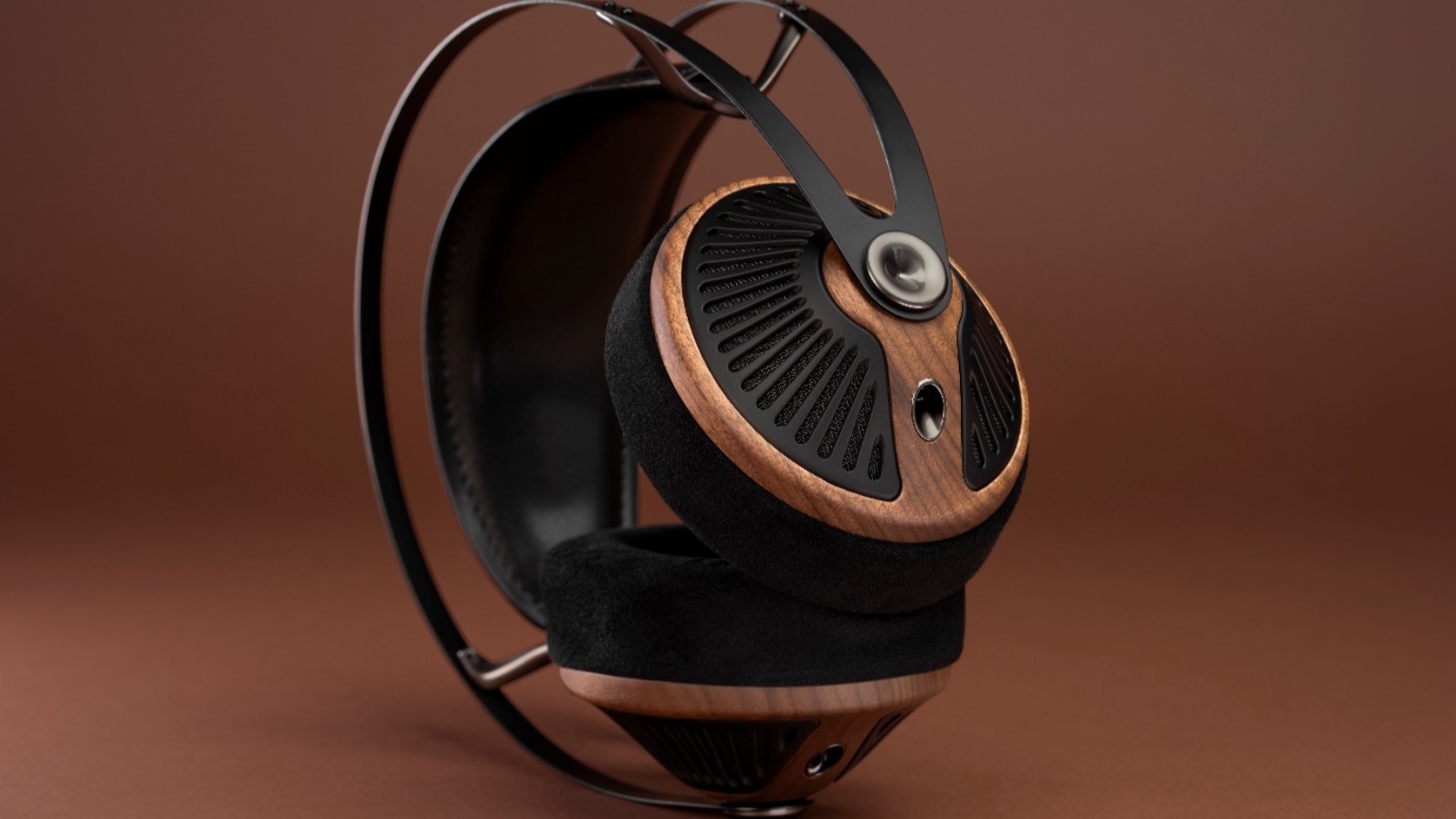 Meze Audio 105 Silva: High-Fidelity Open-Back Headphones with Titanium Drivers 8 20250509144938 2025 05