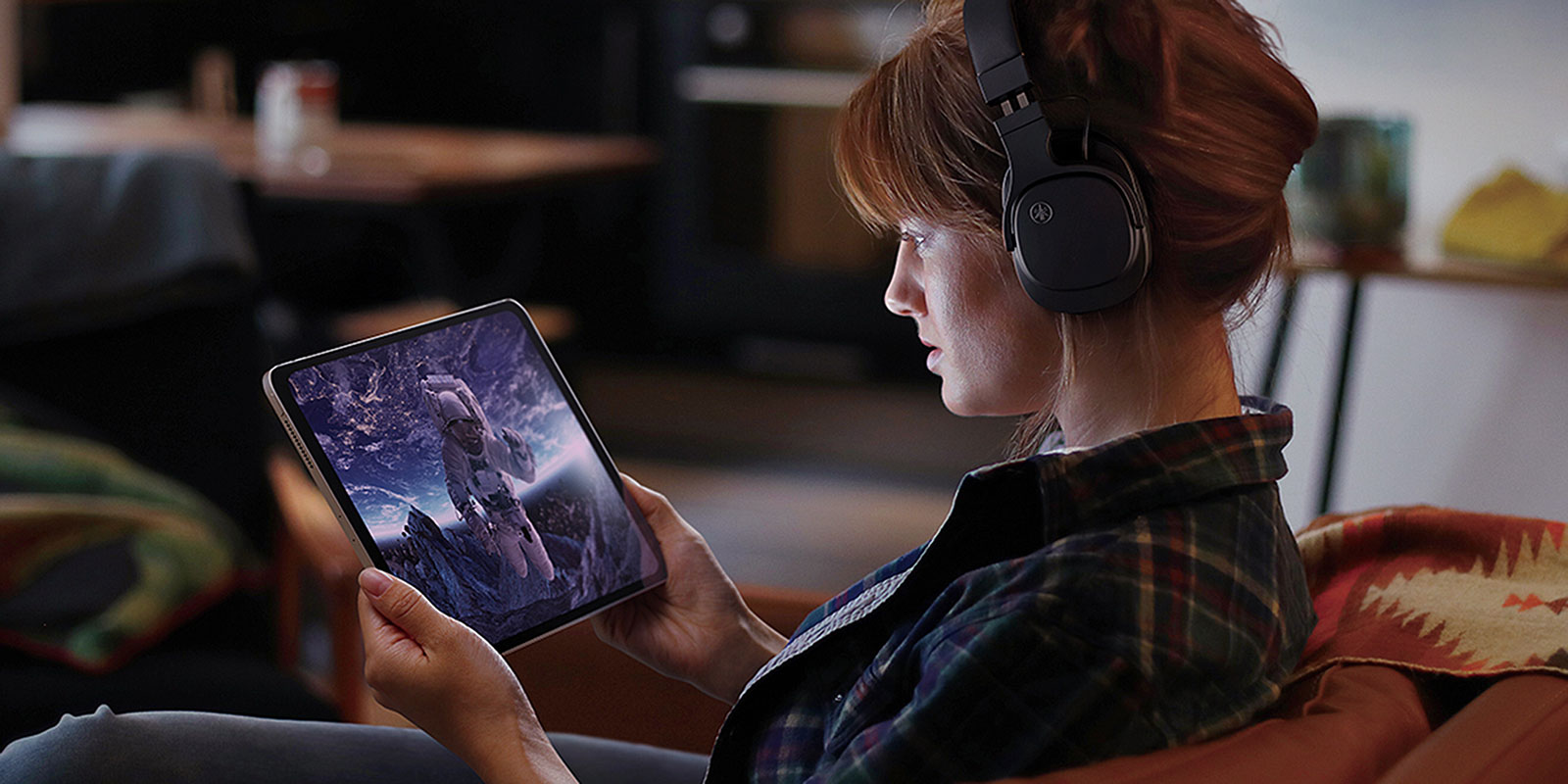 Yamaha YH-L500A Wireless Headphones Bring 3D Cinema Sound to Your Ears 8 20250701143929 2025 07 01 YamahaYH