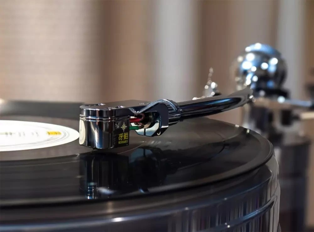 30 Pieces Worldwide: The Ultra-Rare IKEDA KOHAKU MC Cartridge 8 IKEDA KOHAKU pickup head will be released in quantity of 30 pieces