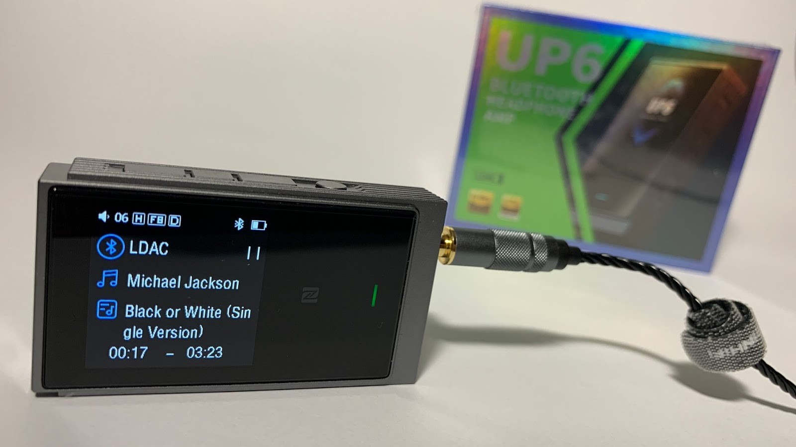Shanling UP6 Review: A Pocket-Sized Flagship DAC & Bluetooth Amplifier 13 Shanling UP6 is a new experience not so much in terms of sound as in terms of functionality.