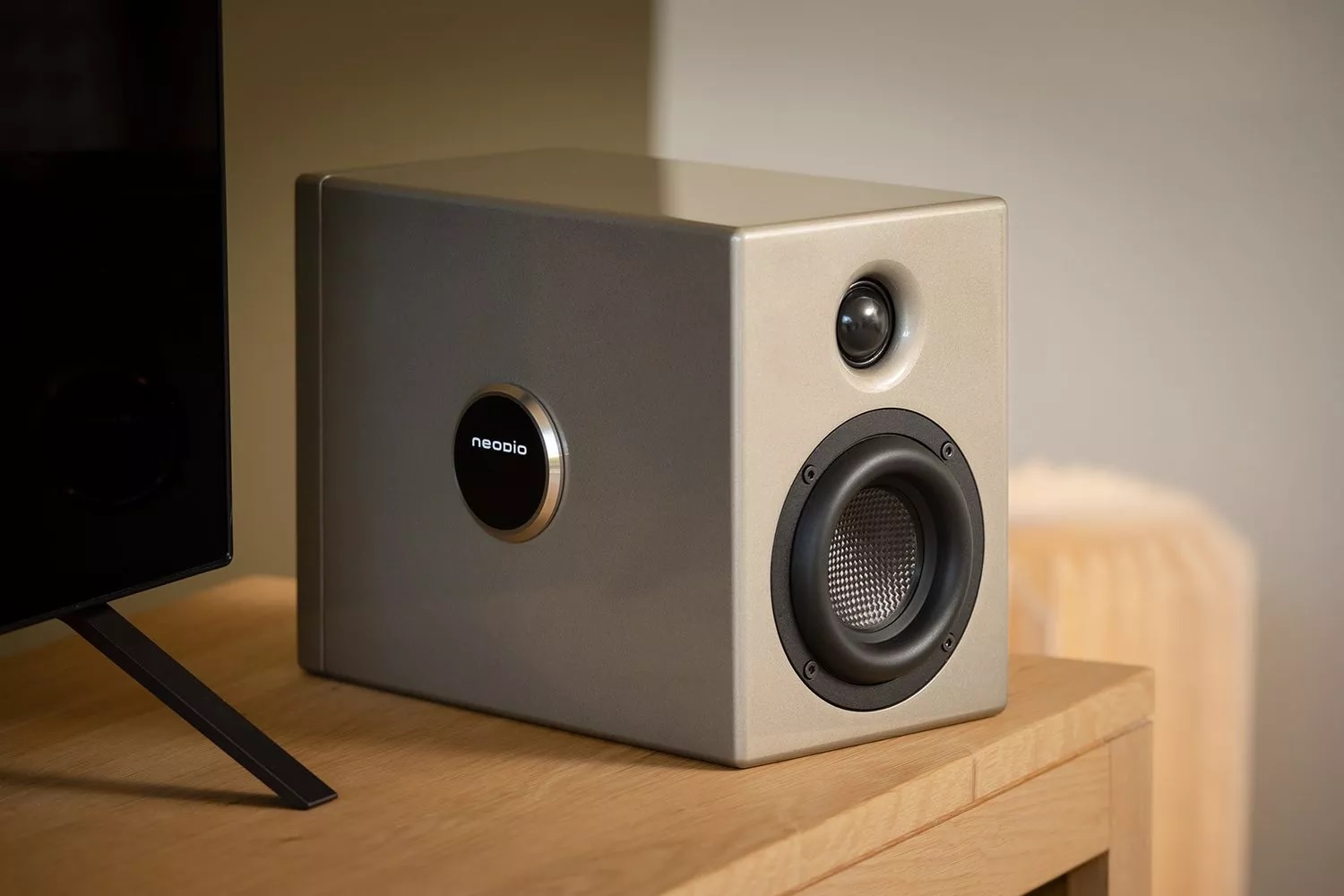 Neodio Lilli: Ultra-Compact French Monitor Loudspeakers with Pure, Transparent Sound 13 20251010162343 2025 10