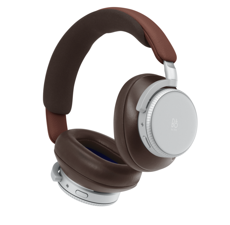 Bang & Olufsen’s 100th Anniversary Line Is a Retro Dream for Audiophiles 10 20251021145610 2025 10